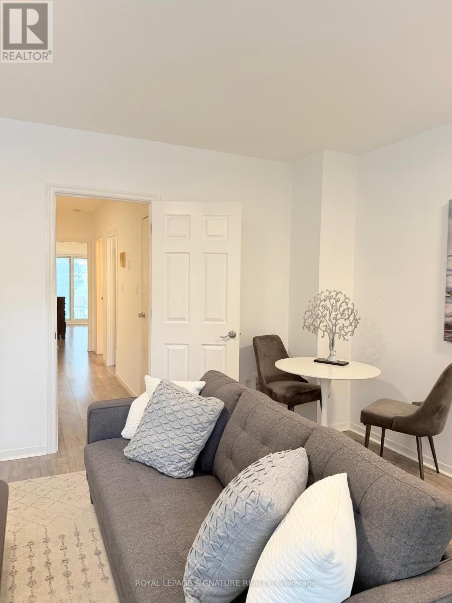 Main - 490 Windermere Avenue, Toronto, Ontario  M6S 3L6 - Photo 9 - W12568482