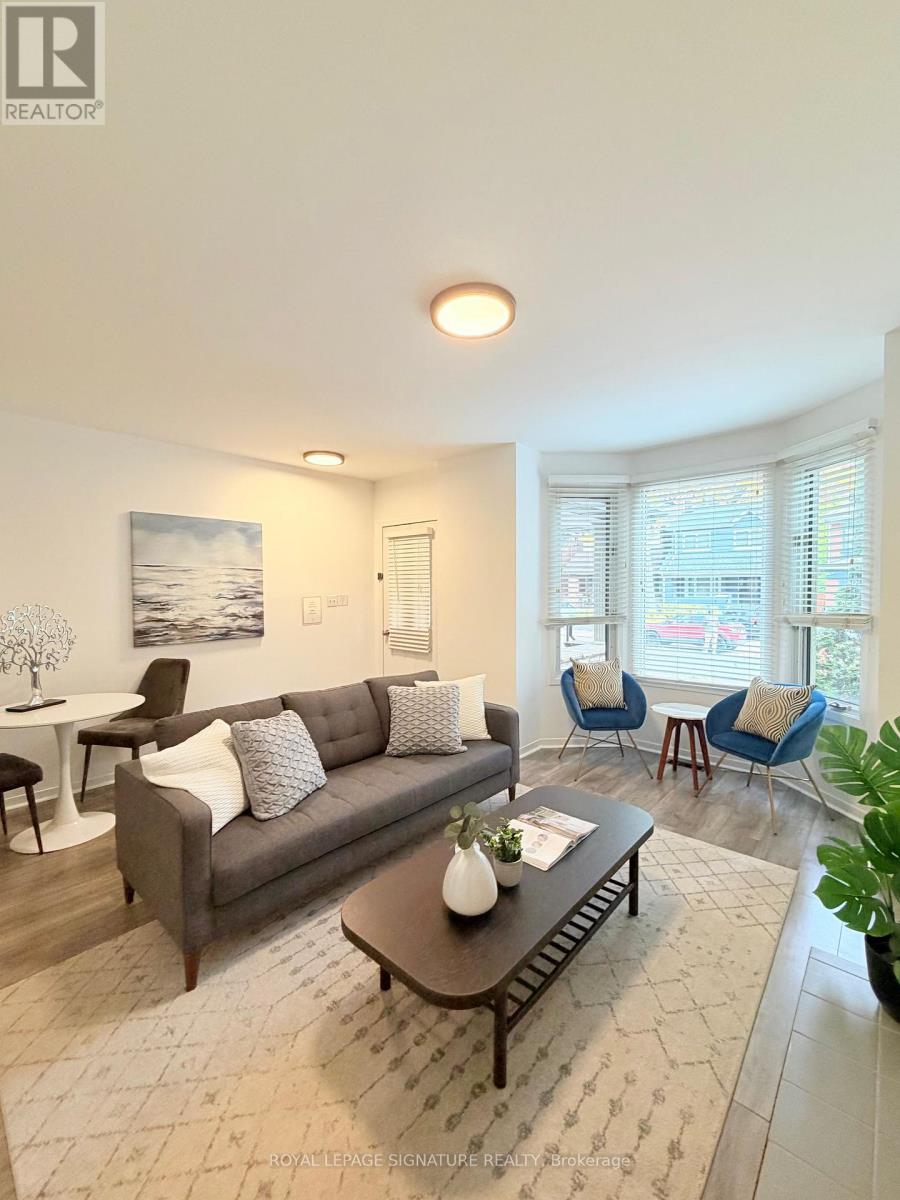 Main - 490 Windermere Avenue, Toronto, Ontario  M6S 3L6 - Photo 6 - W12568482