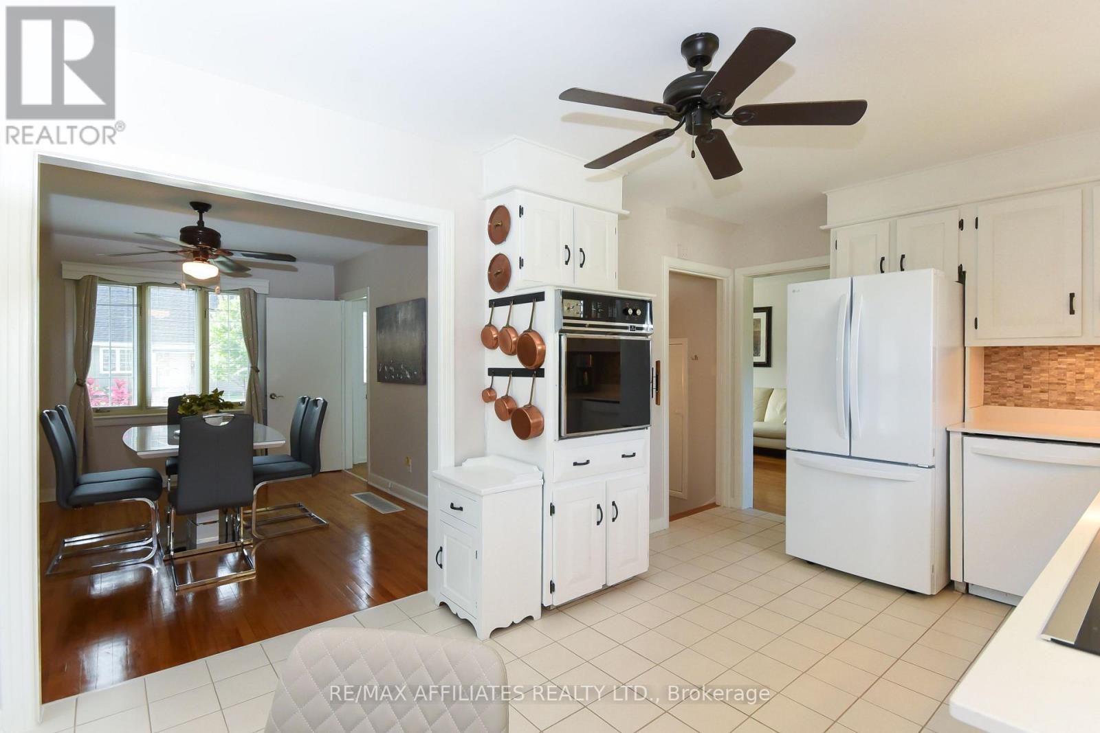 323 Fullerton Avenue, Ottawa, Ontario  K1K 1K2 - Photo 32 - X12563788