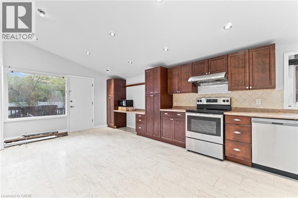 366 Dale Crescent, Waterloo, Ontario  N2J 3Y7 - Photo 4 - 40789971