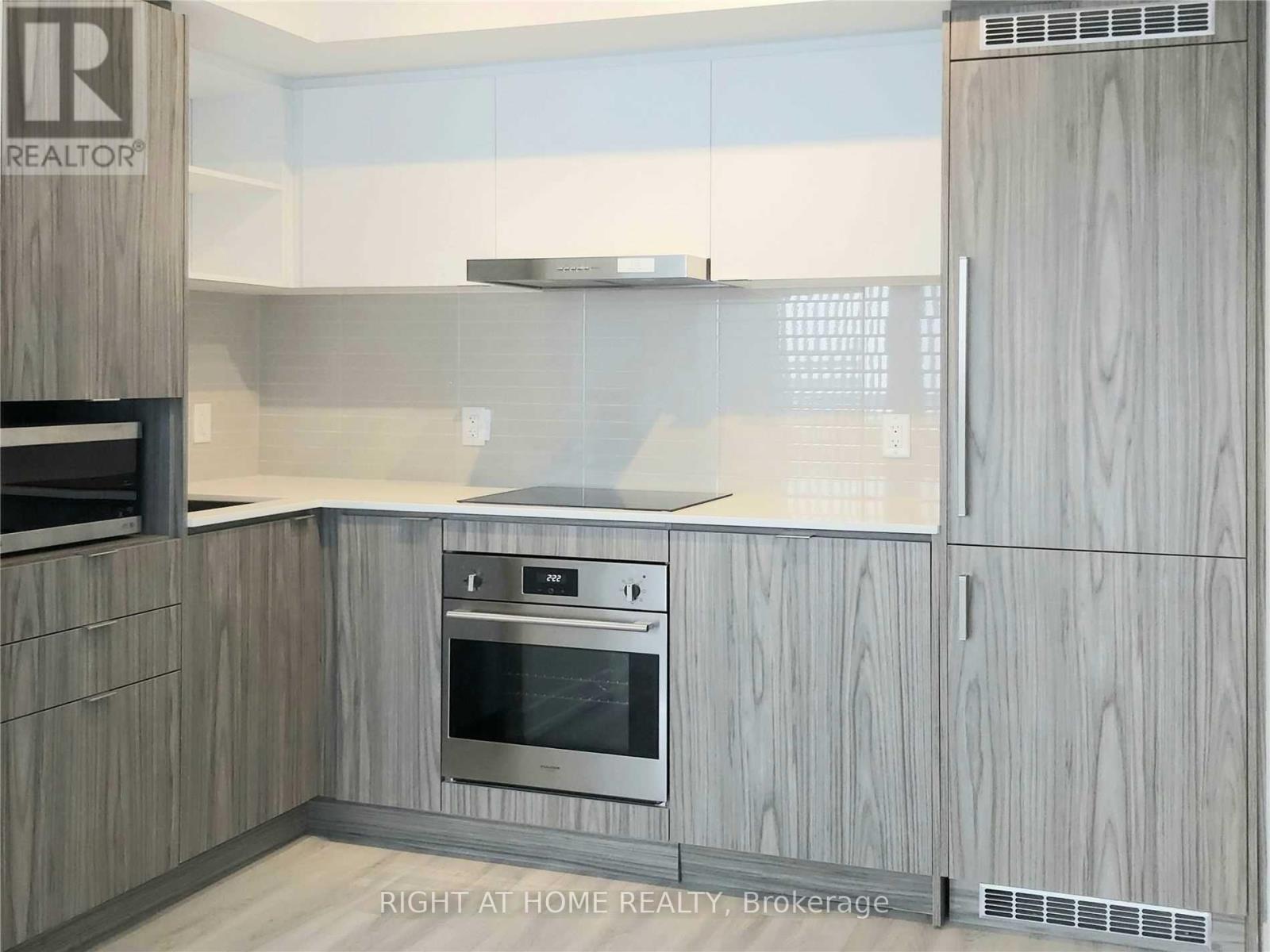 1711 - 55 Cooper Street, Toronto, Ontario  M5E 0G1 - Photo 4 - C12566446