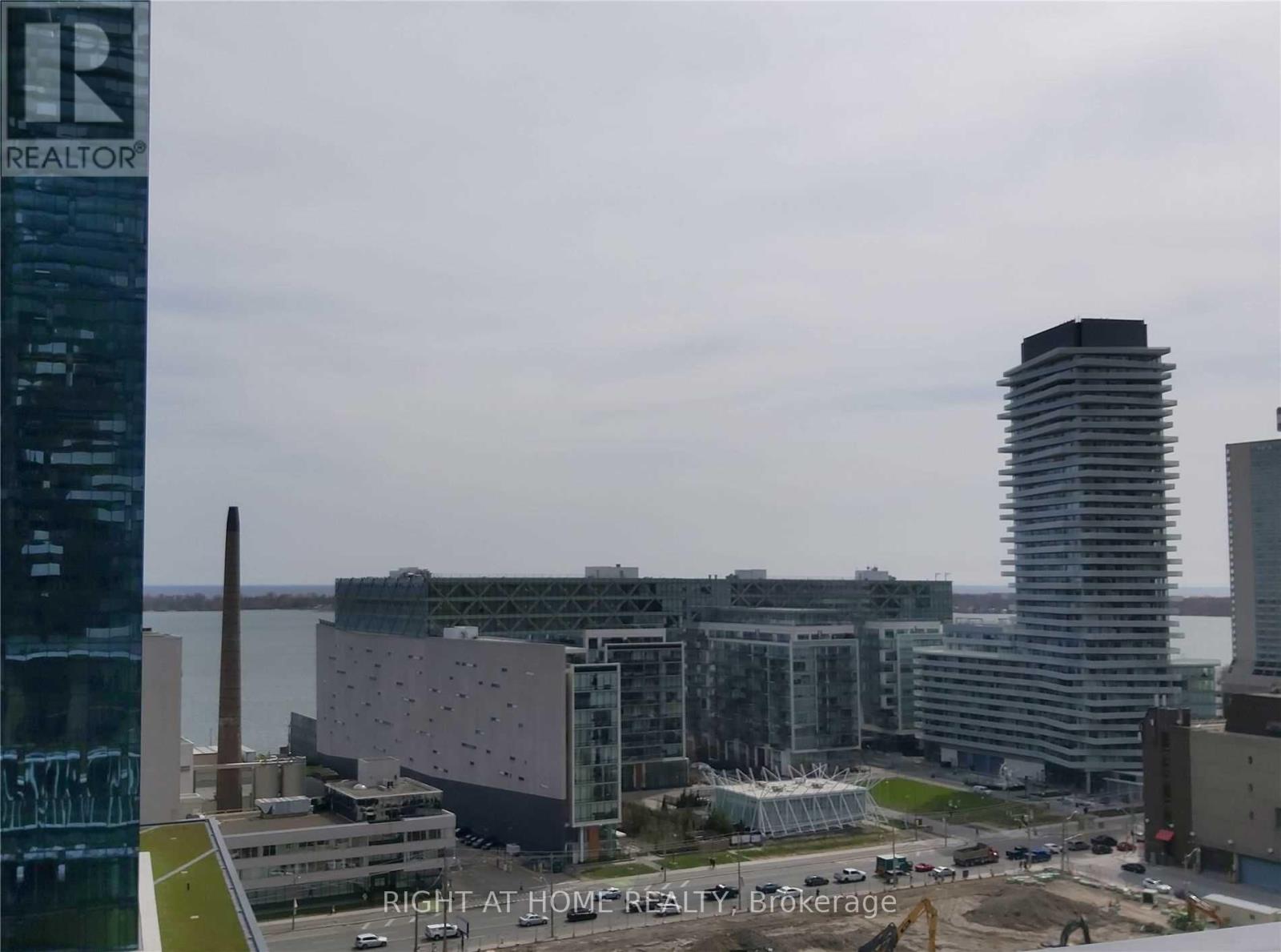 1711 - 55 Cooper Street, Toronto, Ontario  M5E 0G1 - Photo 10 - C12566446