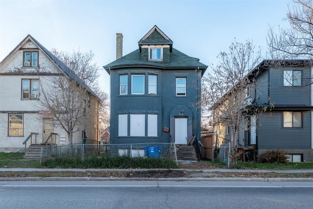 414 Maryland Street, Winnipeg, Manitoba  R3G 1M3 - Photo 0 - 202528645