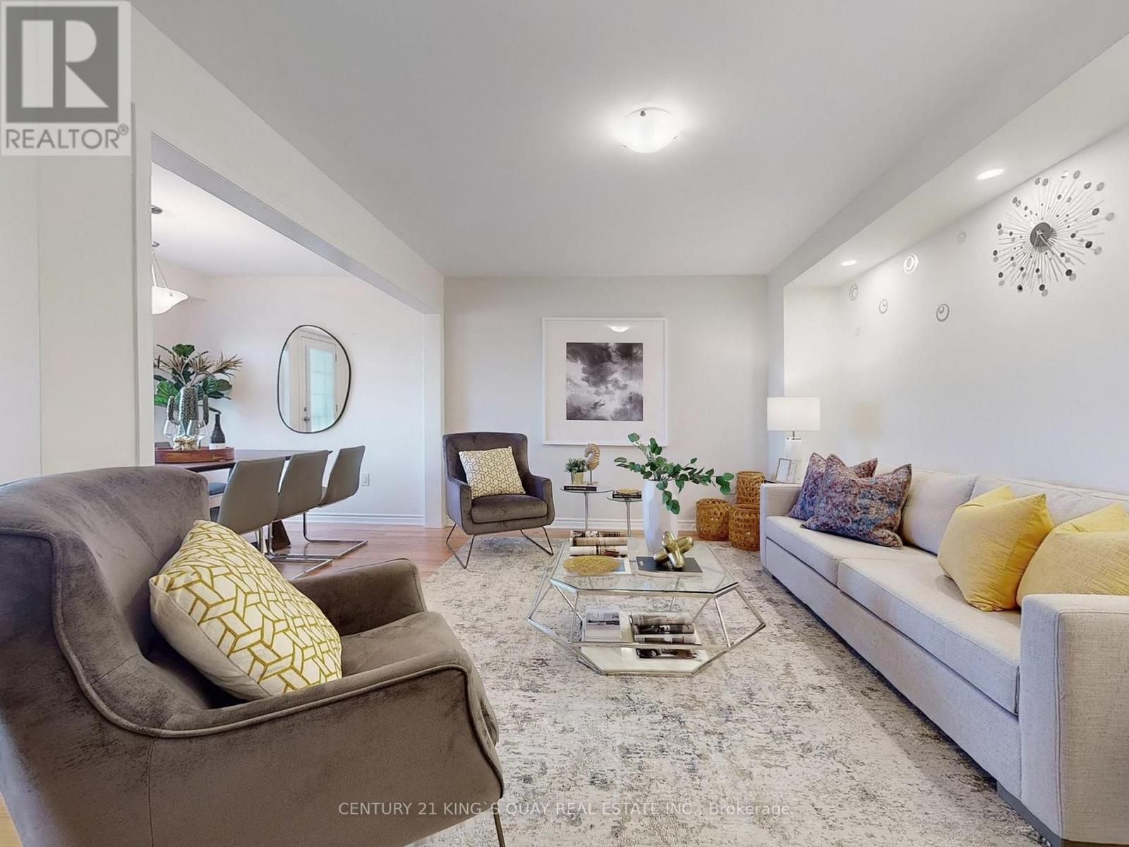 107 Mcalister Avenue, Richmond Hill, Ontario  L4S 0L2 - Photo 9 - N12568682