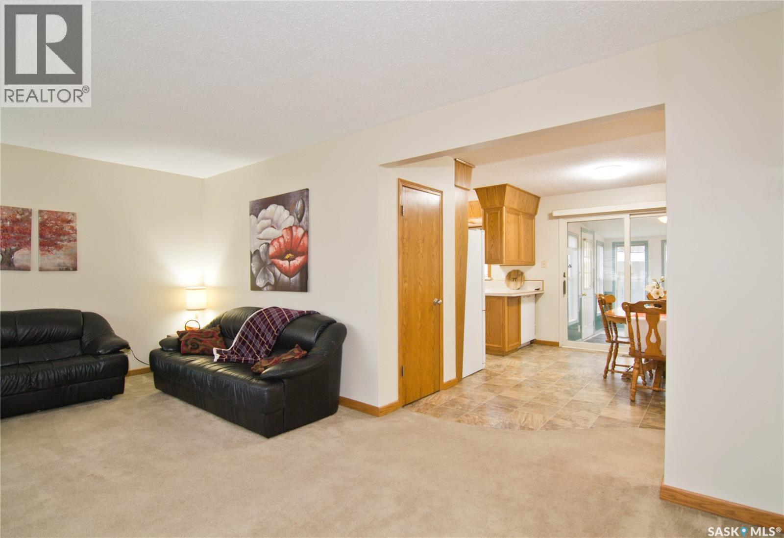 409 Garnet Street N, Regina, Saskatchewan  S4R 3T2 - Photo 5 - SK024542