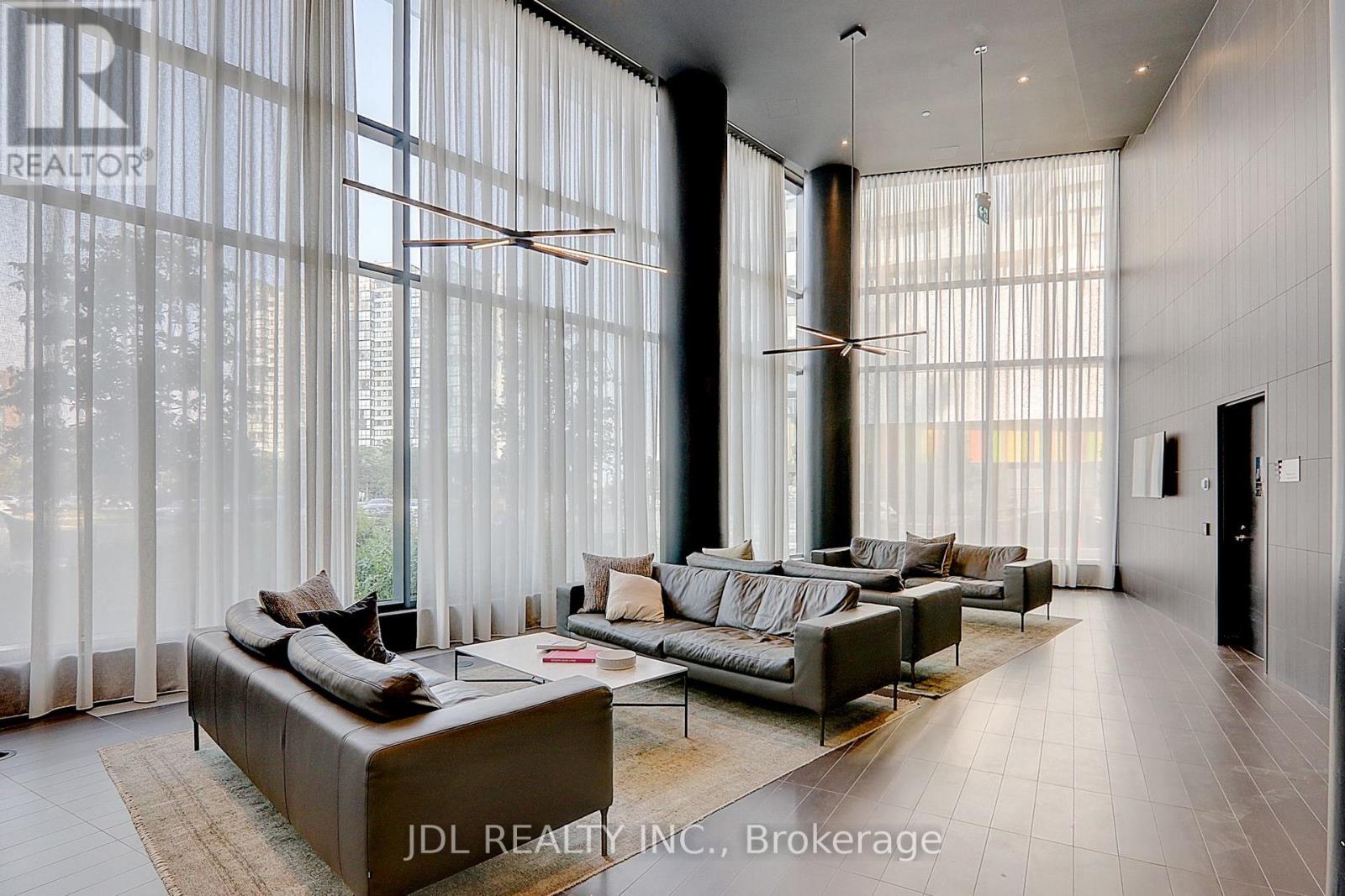 3613 - 3900 Confederation Parkway, Mississauga, Ontario  L5B 0M3 - Photo 37 - W12568690