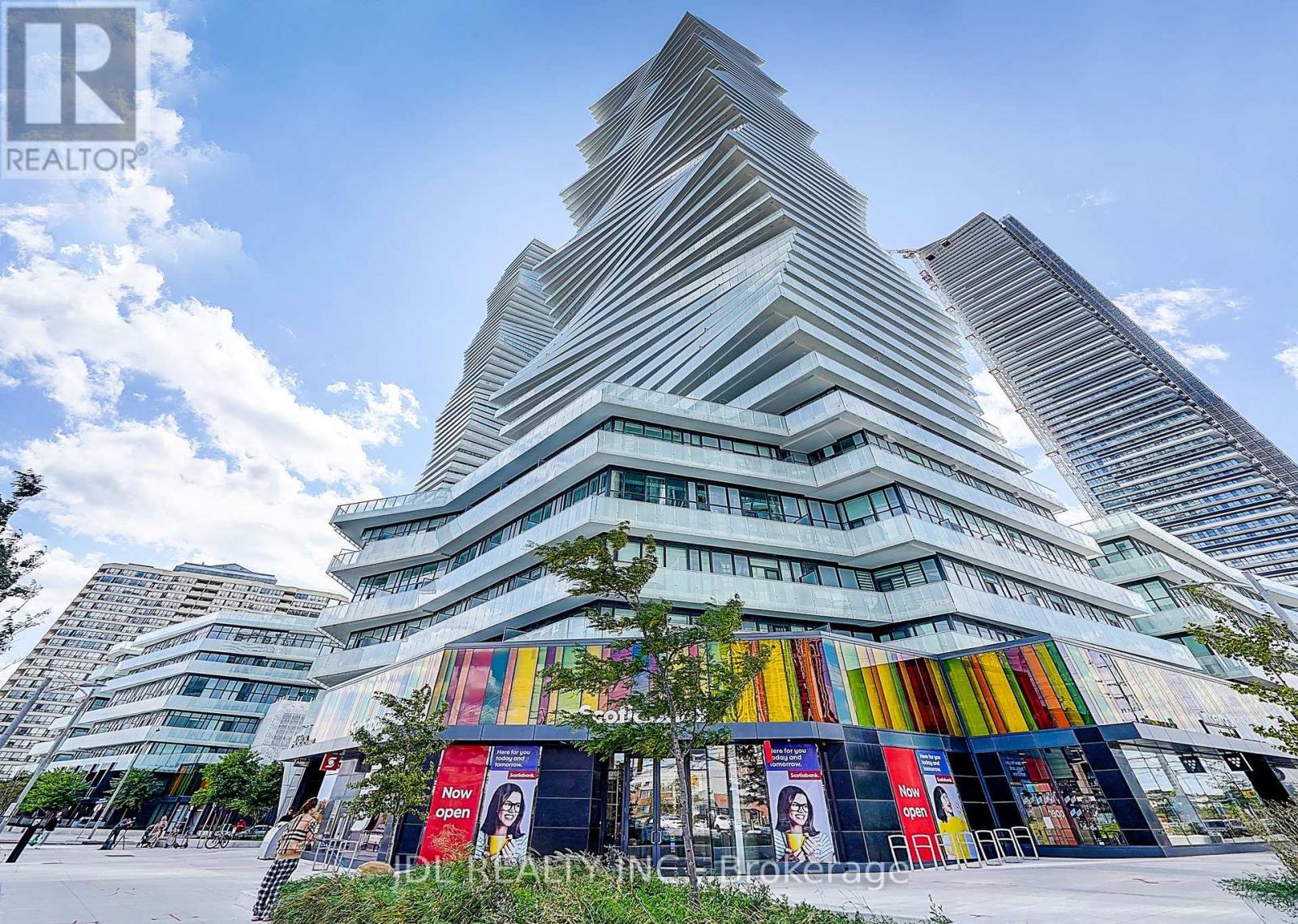 3613 - 3900 Confederation Parkway, Mississauga, Ontario  L5B 0M3 - Photo 49 - W12568690