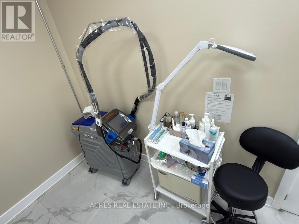 10 - 860 North Park Drive, Brampton, Ontario  L6S 4N5 - Photo 21 - W12505676