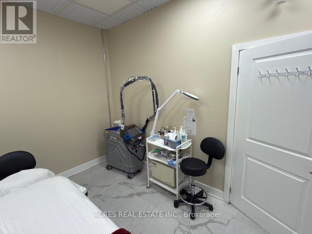 10 - 860 North Park Drive, Brampton, Ontario  L6S 4N5 - Photo 26 - W12505676