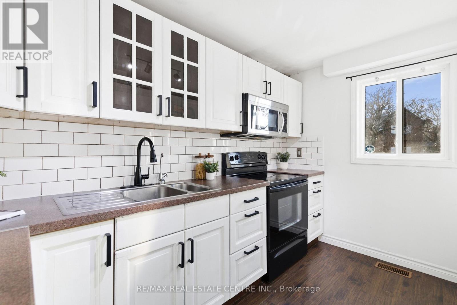 673 Hillview Road, Cambridge, Ontario  N3H 5C3 - Photo 15 - X12568688