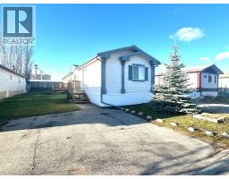 8620 91 Street MH - Creekside