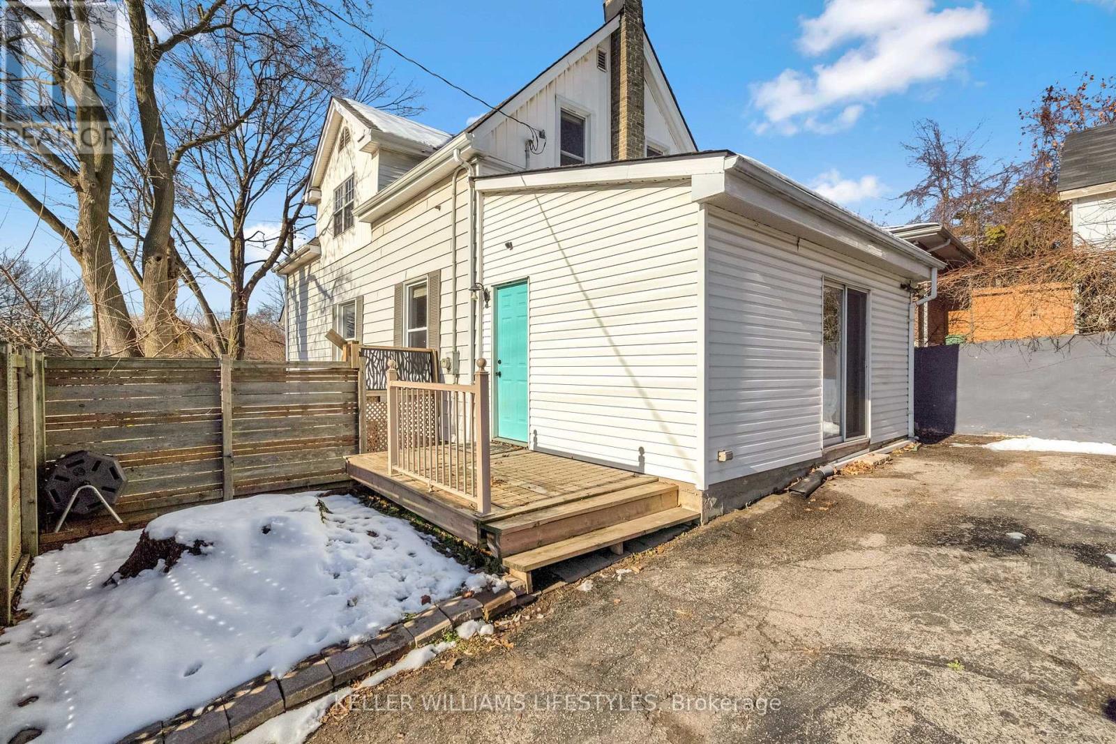 616 Glasgow Street, London East, Ontario  N5Y 1V5 - Photo 33 - X12568704