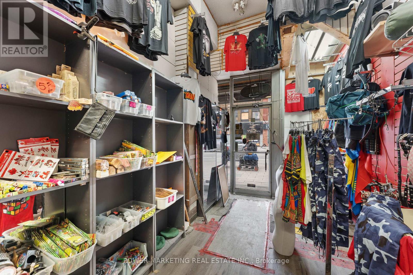 151 Unit A Rideau Street, Ottawa, Ontario  K1N 5X4 - Photo 3 - X12568702