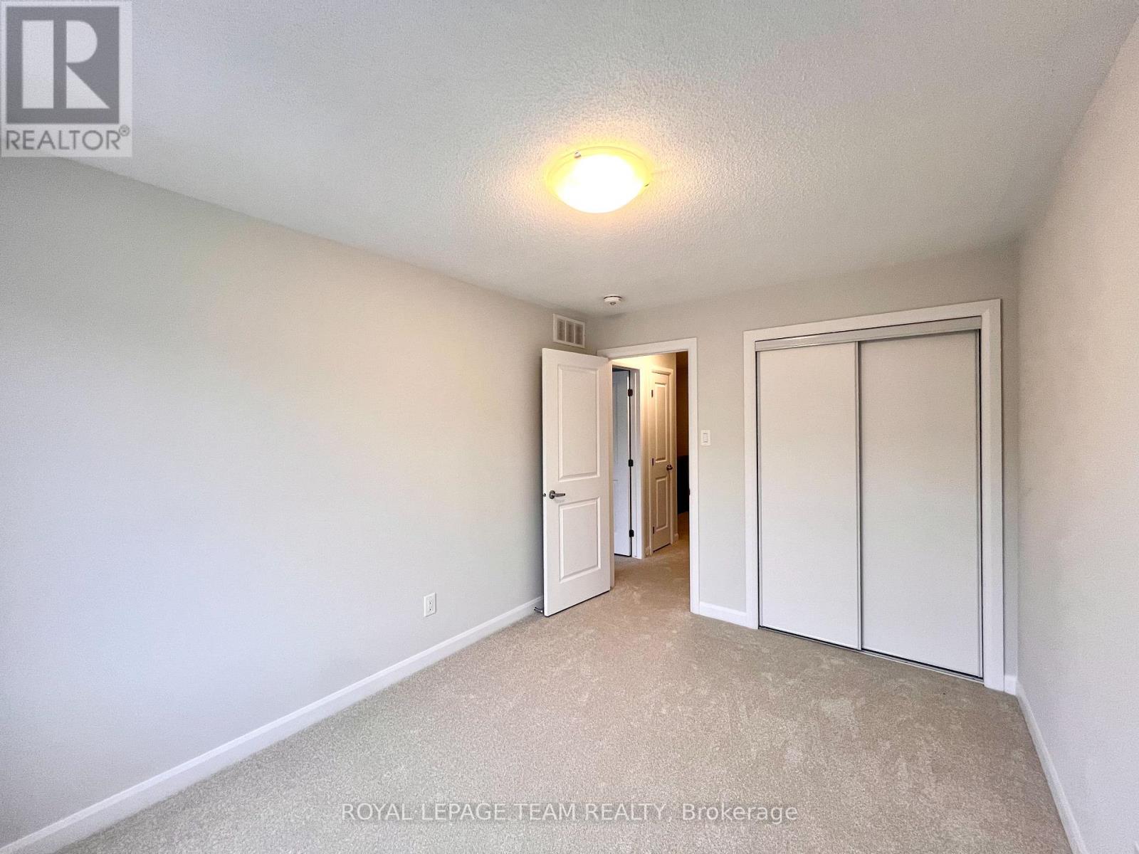 305 Clearpath Private, Ottawa, Ontario  K2T 0S5 - Photo 21 - X12568720