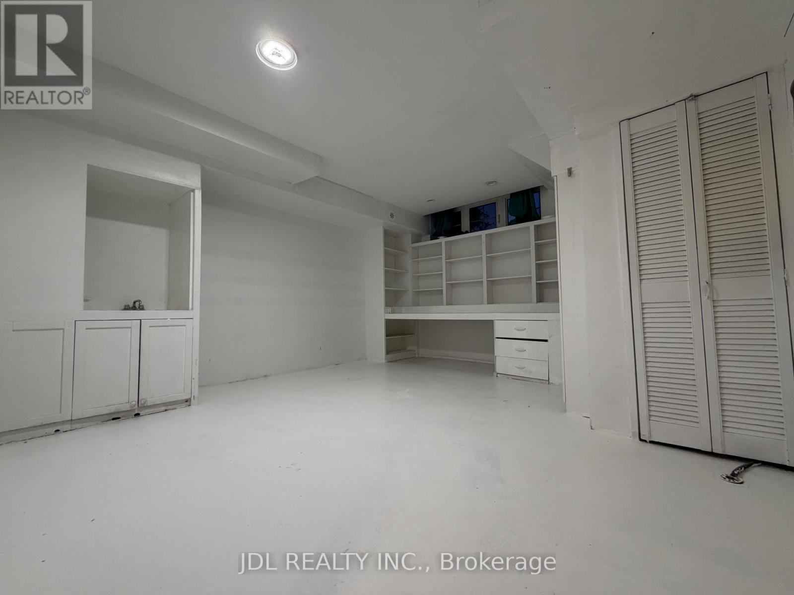 302 Clay Stones Street, Newmarket, Ontario  L3X 0M1 - Photo 21 - N12551832