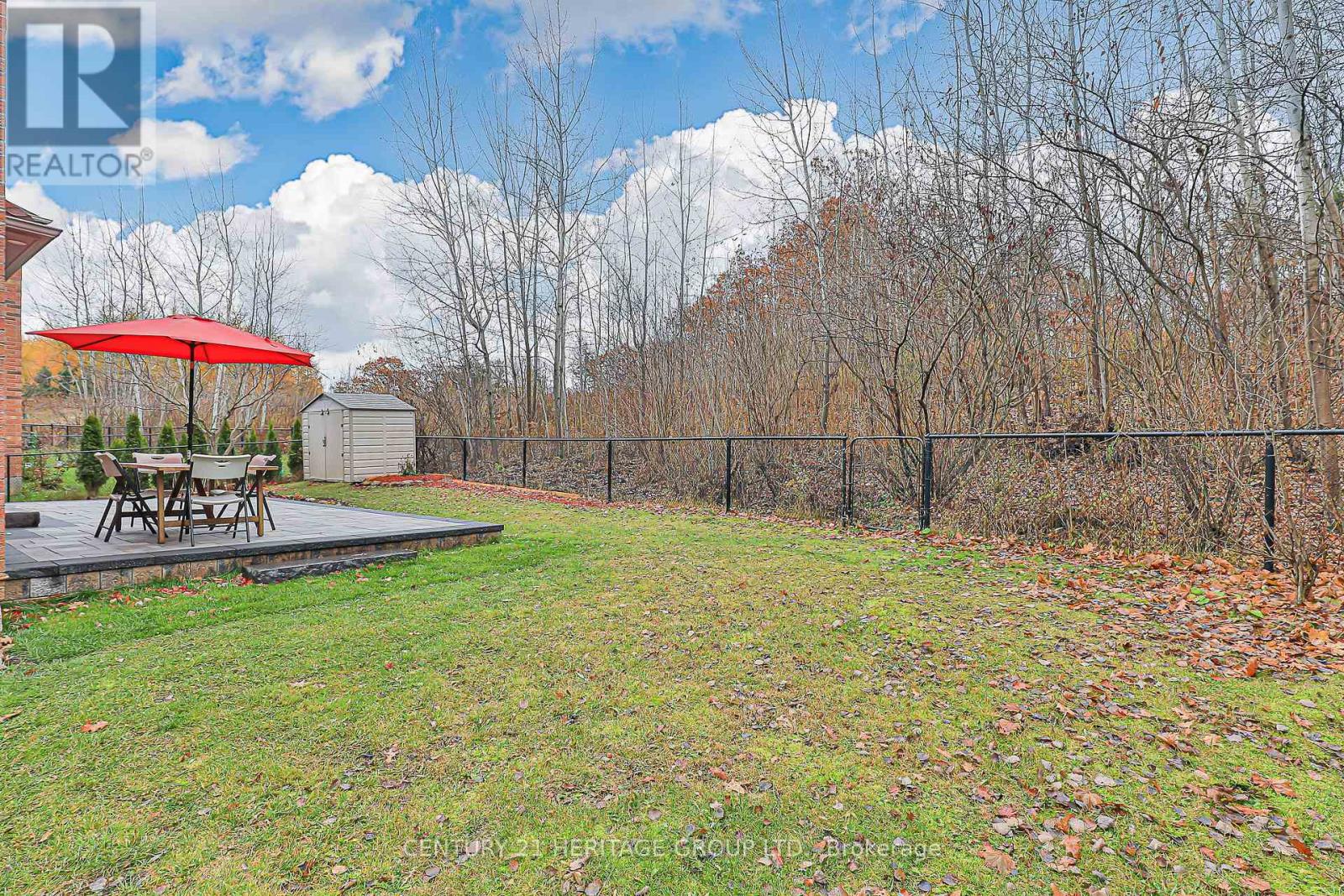 20 Trish Drive, Richmond Hill, Ontario  L4E 5C5 - Photo 40 - N12568602