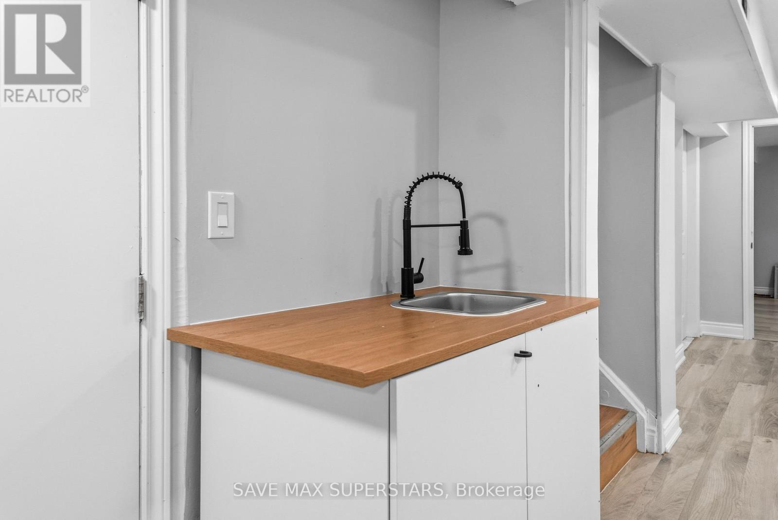 71 College Crescent, Barrie, Ontario  L4M 2W5 - Photo 33 - S12567682