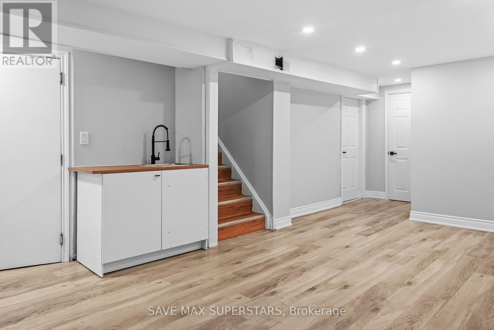 71 College Crescent, Barrie, Ontario  L4M 2W5 - Photo 32 - S12567682