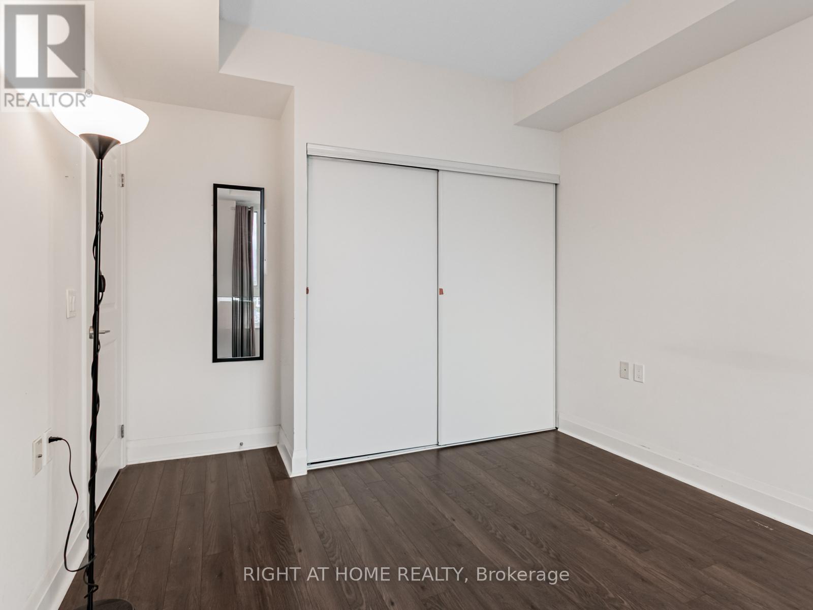 504 - 17 Zorra Street, Toronto, Ontario  M8Z 0C8 - Photo 18 - W12534490