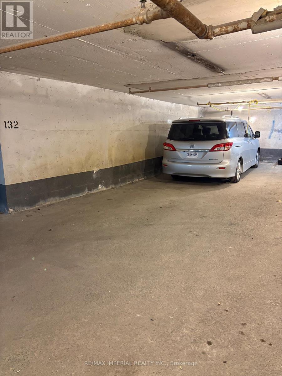 Ph12 - 10 Tobermory Drive, Toronto, Ontario  M3N 2Y5 - Photo 31 - W12558126