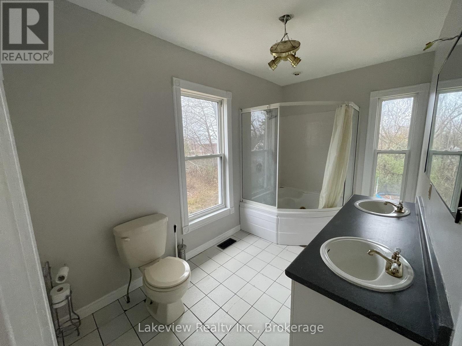 151 Simcoe Street, Orillia, Ontario  L3V 1G8 - Photo 12 - S12568716