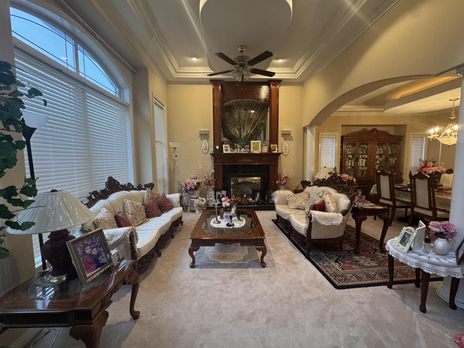 12655 67b Avenue, Surrey, British Columbia  V3W 1G2 - Photo 2 - R3068613