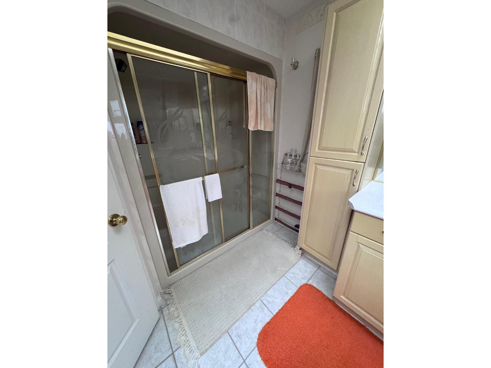 12655 67b Avenue, Surrey, British Columbia  V3W 1G2 - Photo 11 - R3068613