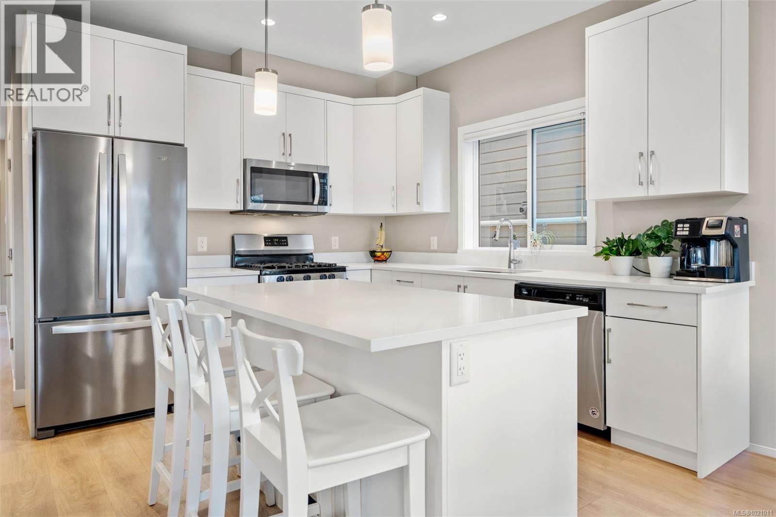 3477 Myles Mansell Rd, Langford, British Columbia V9C 0N6 - Photo 10 - 1021011