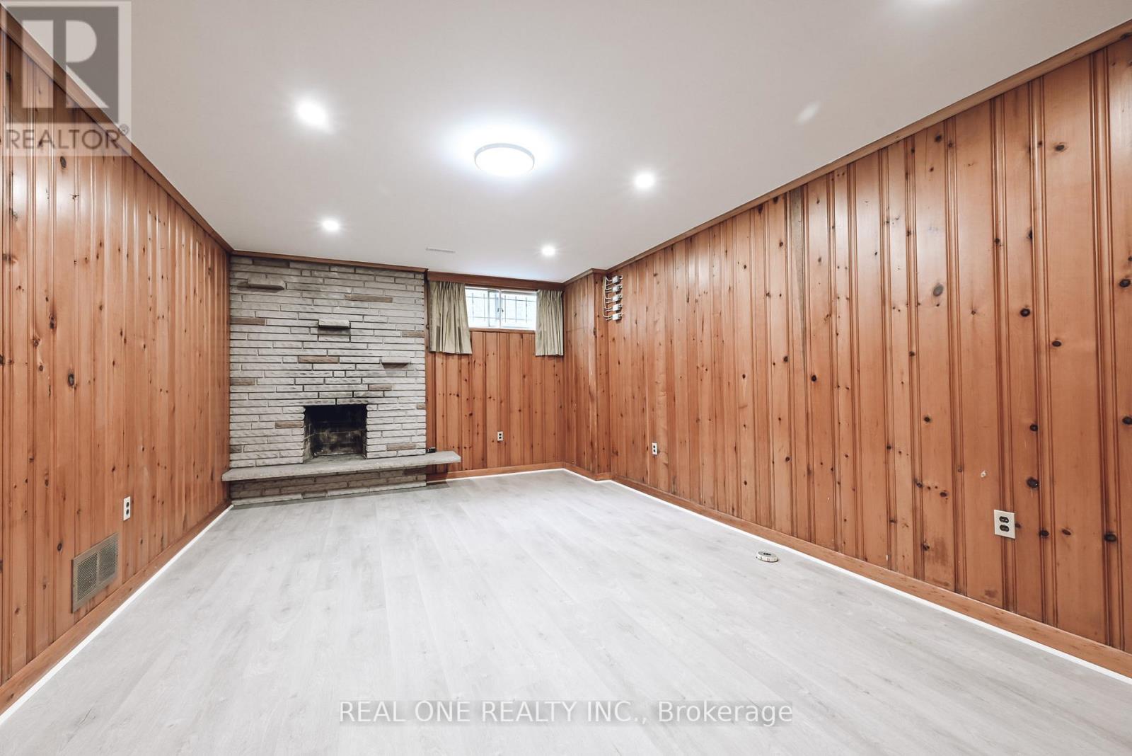 116 Castlegrove Boulevard, Toronto, Ontario  M3A 1L6 - Photo 25 - C12568708