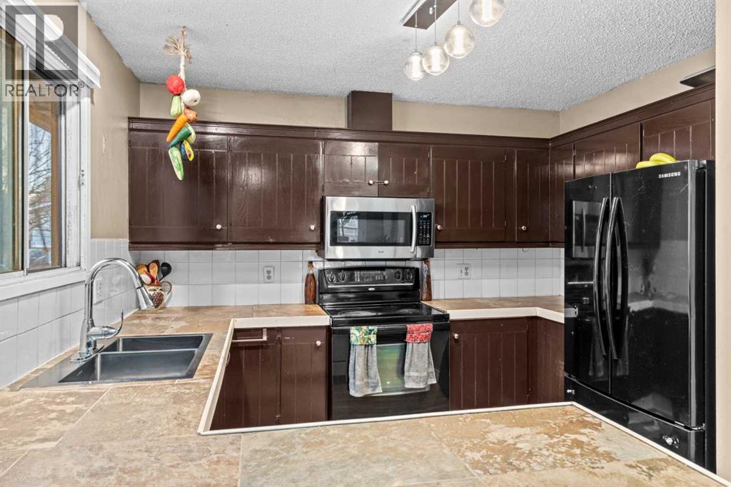 428 Templeton Road Ne, Calgary, Alberta  T1Y 4L9 - Photo 13 - A2270876