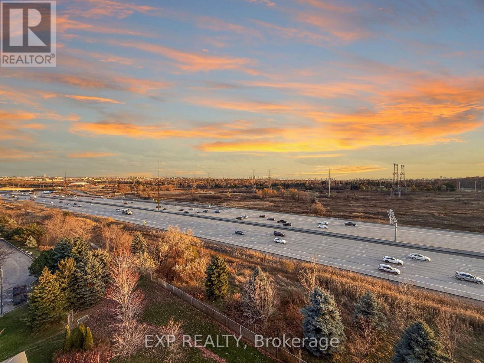 909 - 325 South Park Road, Markham, Ontario  L3T 0B8 - Photo 13 - N12568712