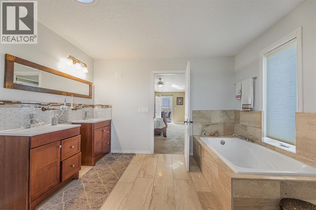 434072 Clear Mountain Drive E, Rural Foothills County, Alberta  T1S 1A1 - Photo 29 - A2265143