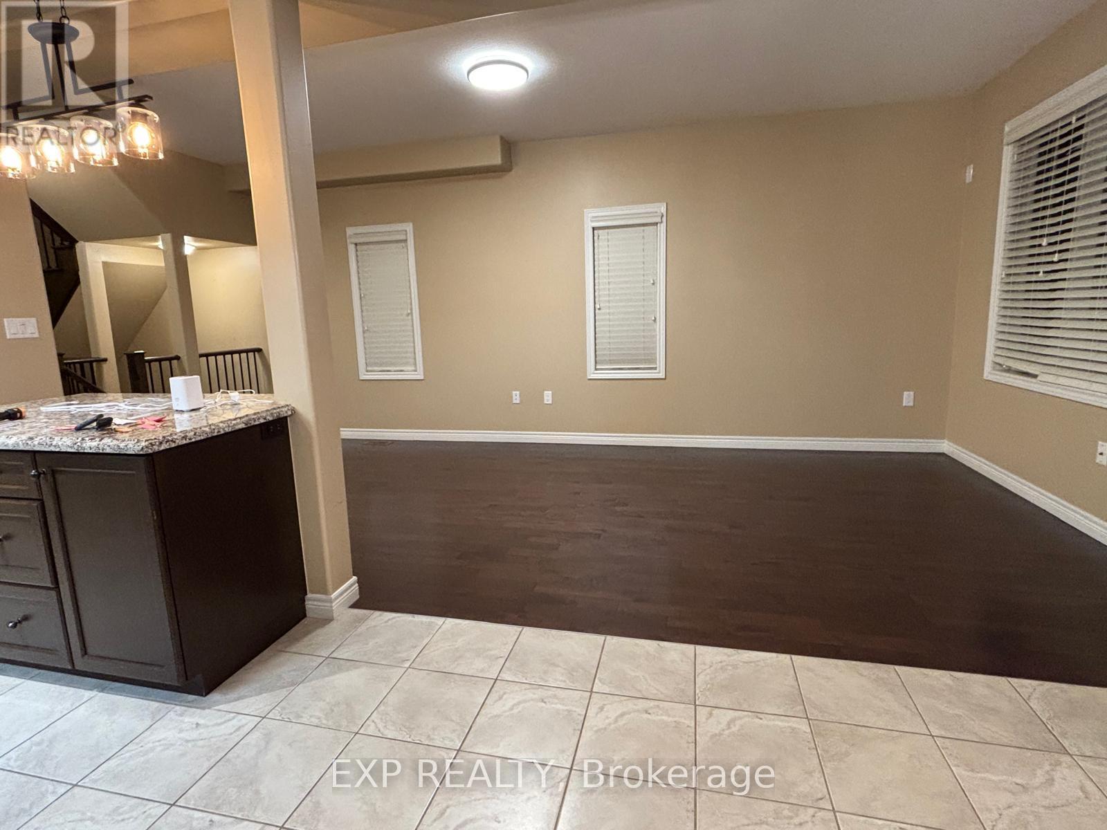 6 - 6 Chestnut Drive, Grimsby, Ontario  L3M 0C4 - Photo 32 - X12568710