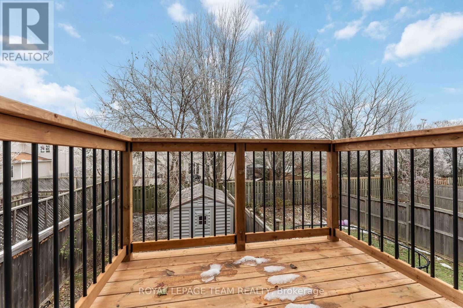 246 Tandalee Crescent, Ottawa, Ontario  K2M 0A1 - Photo 12 - X12568730