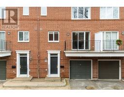 4 THORBURN PRIVATE, Ottawa, Ontario