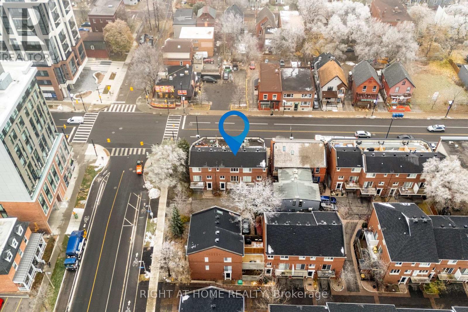 4 Thorburn Private, Ottawa, Ontario  K1N 1G4 - Photo 2 - X12567760