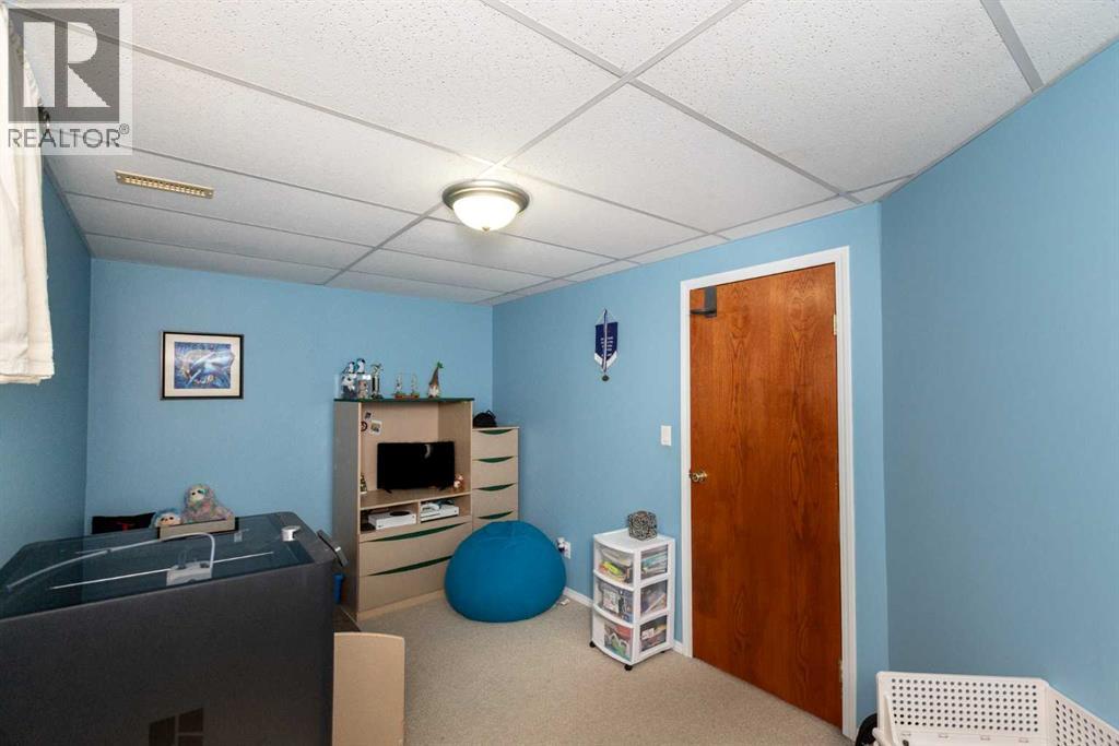 5109 45 Street, Rimbey, Alberta  T0C 2J0 - Photo 34 - A2267135