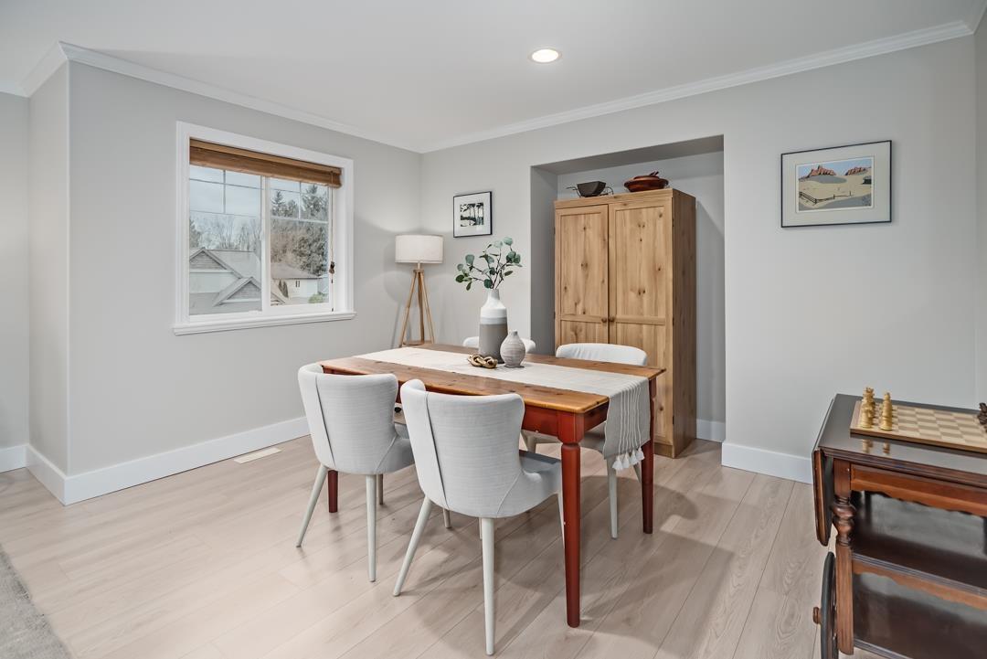 27269 34th Avenue, Langley, British Columbia  V4W 4A6 - Photo 9 - R3069254