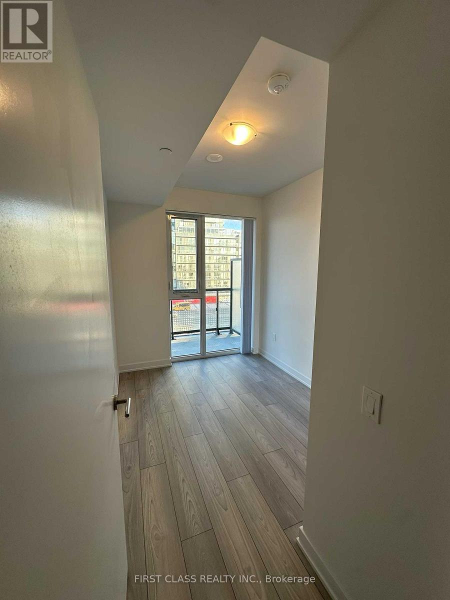 318 - 5858 Yonge Street, Toronto, Ontario  M2M 3T3 - Photo 3 - C12568728