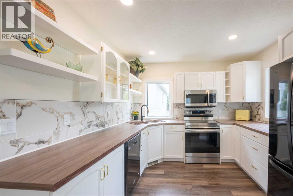 742 12c Street N, Lethbridge, Alberta  T1H 2N7 - Photo 13 - A2254687