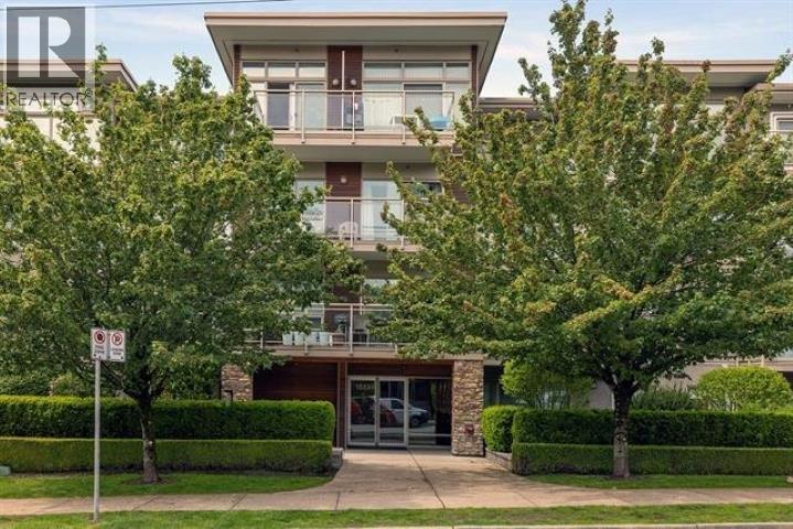 Ph7 1033 St Georges Avenue, North Vancouver, British Columbia  V7L 3H5 - Photo 1 - R3066306