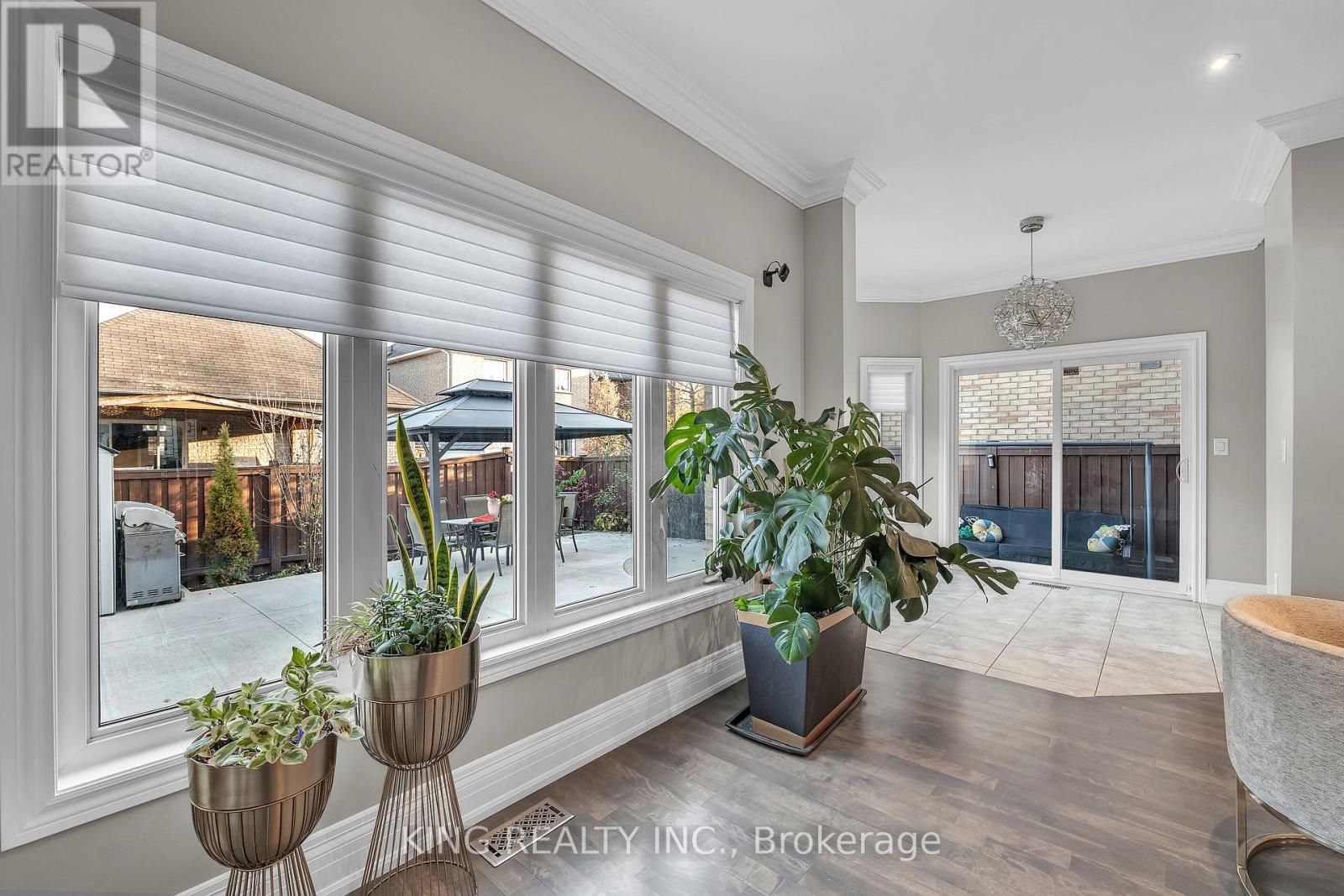 174 Minto Crescent, Milton, Ontario  L9T 7P5 - Photo 12 - W12564986