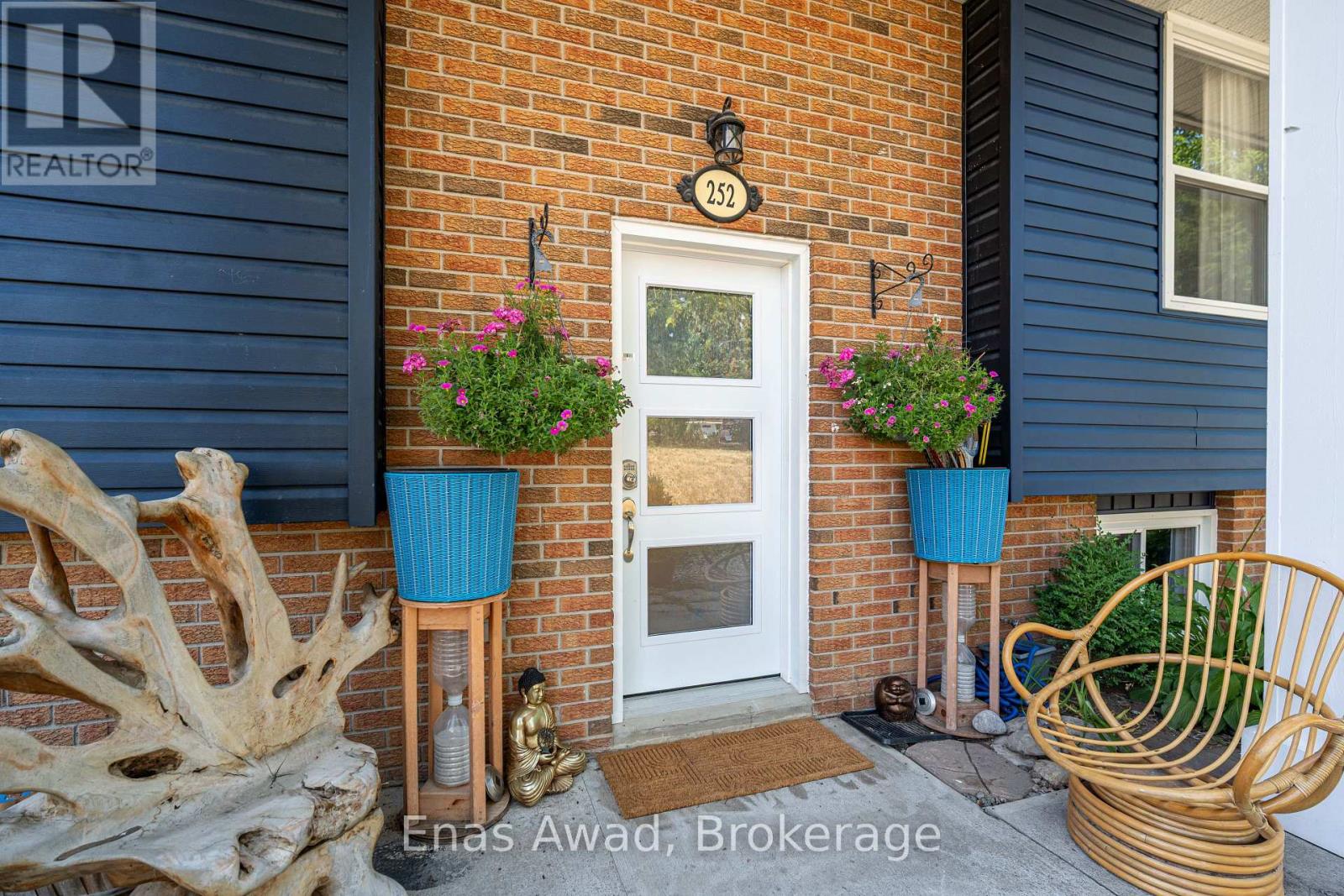 252 Queen Street, Selwyn, Ontario  K0L 2H0 - Photo 3 - X12568742