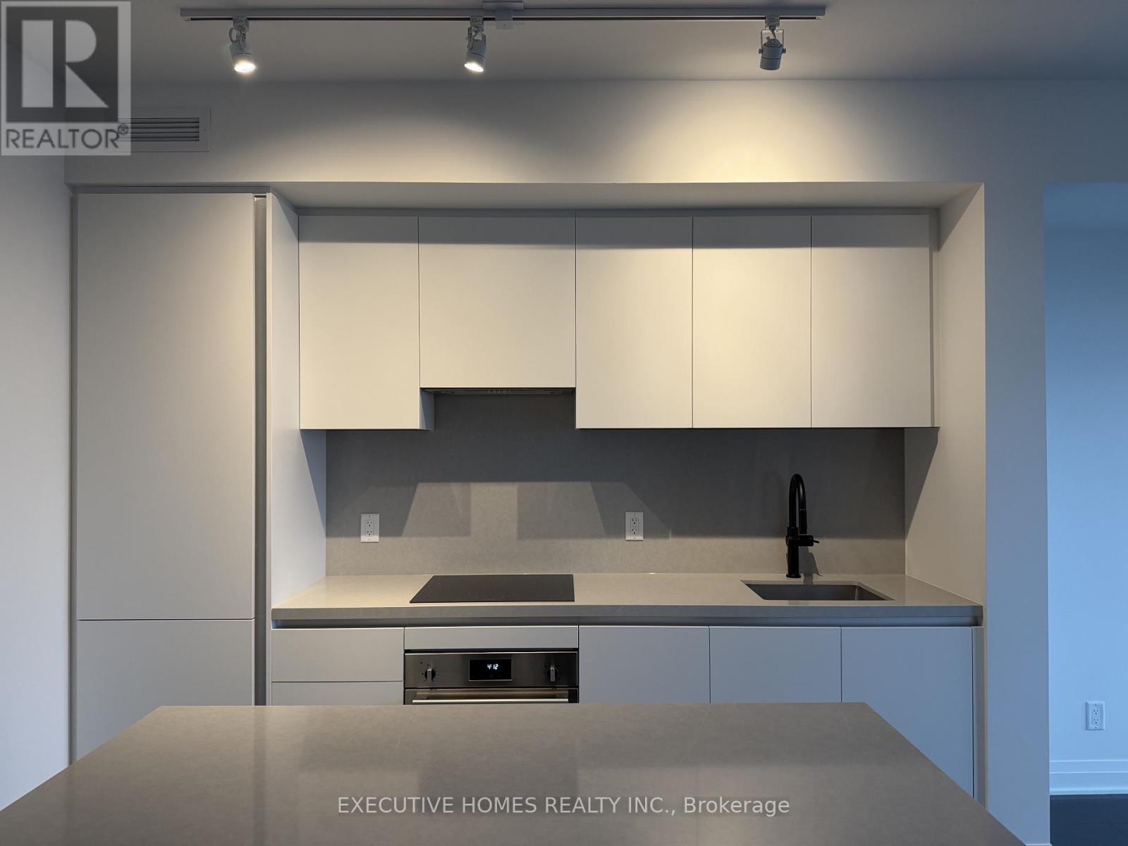 2603 - 4015 The Exchange, Mississauga, Ontario  L5B 0N9 - Photo 8 - W12565178