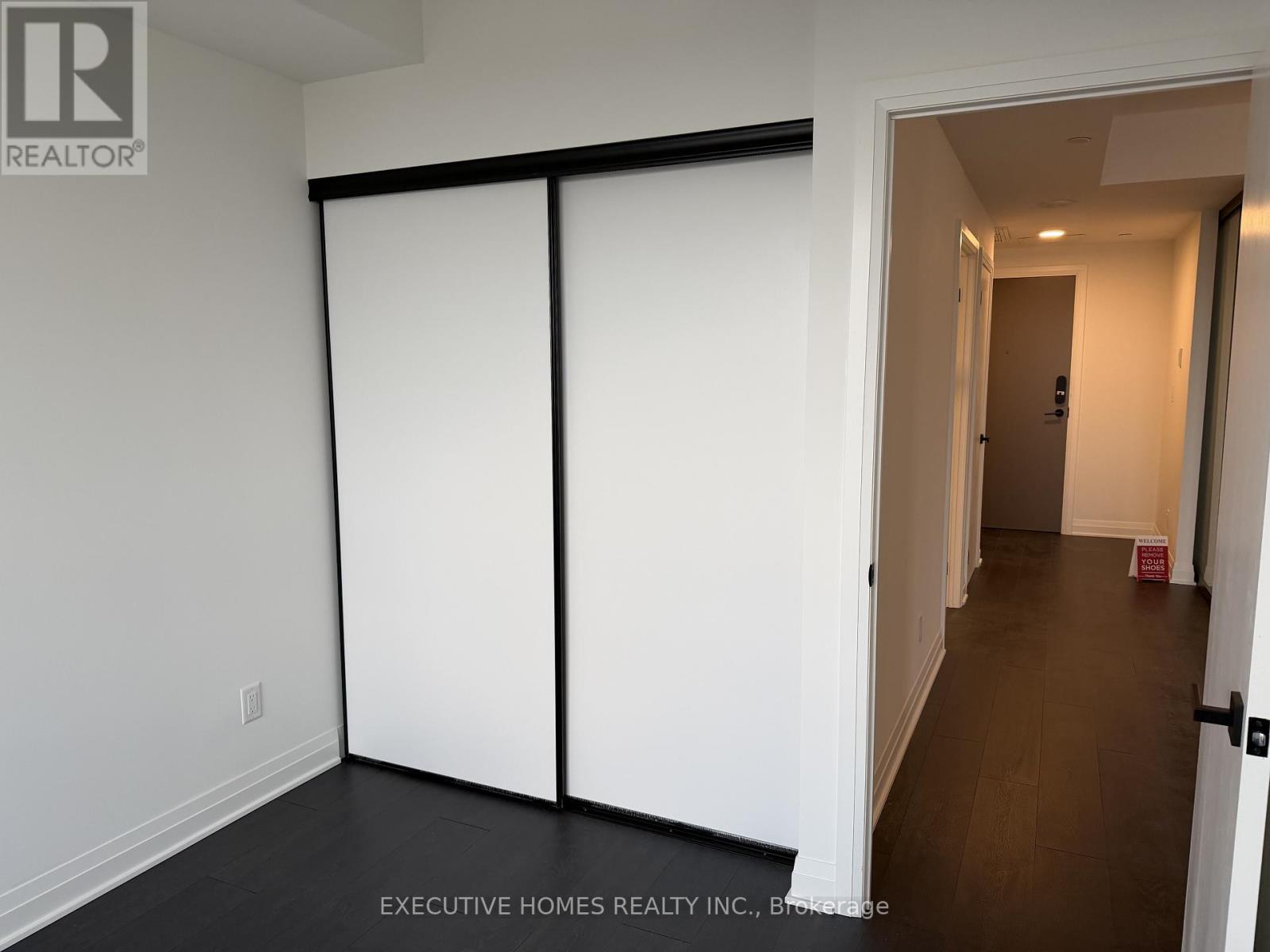 2603 - 4015 The Exchange, Mississauga, Ontario  L5B 0N9 - Photo 13 - W12565178