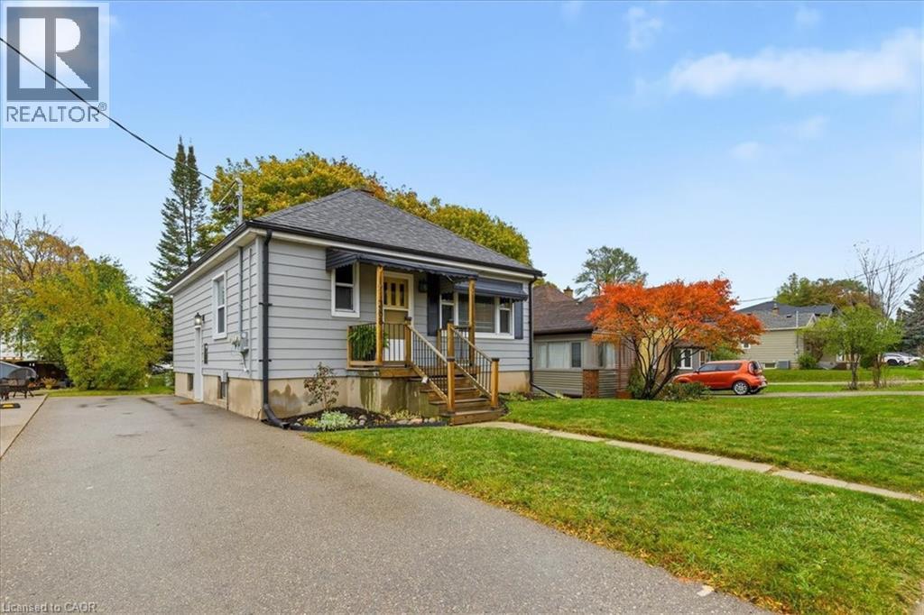 388 LANCASTER Street W, Kitchener, Ontario