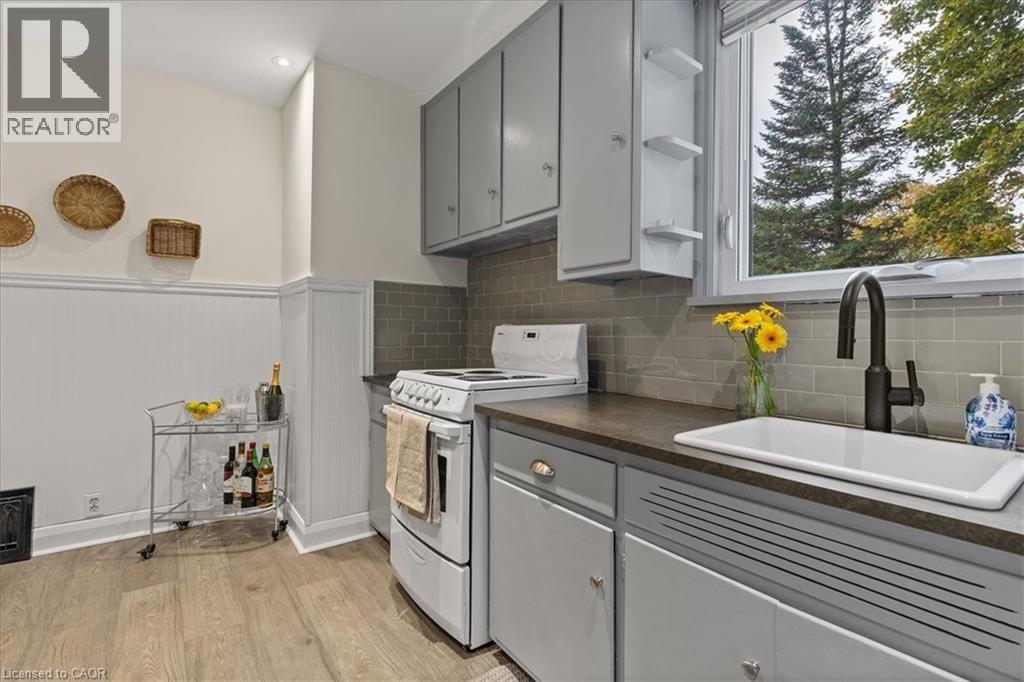 388 Lancaster Street W, Kitchener, Ontario  N2H 4V7 - Photo 19 - 40784392