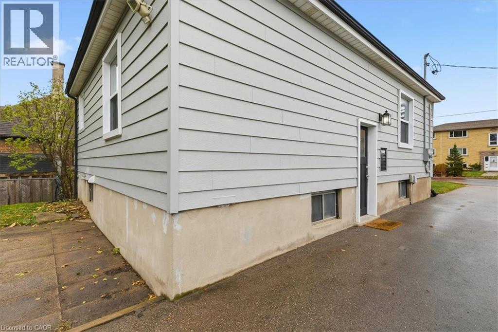 388 Lancaster Street W, Kitchener, Ontario  N2H 4V7 - Photo 30 - 40784392
