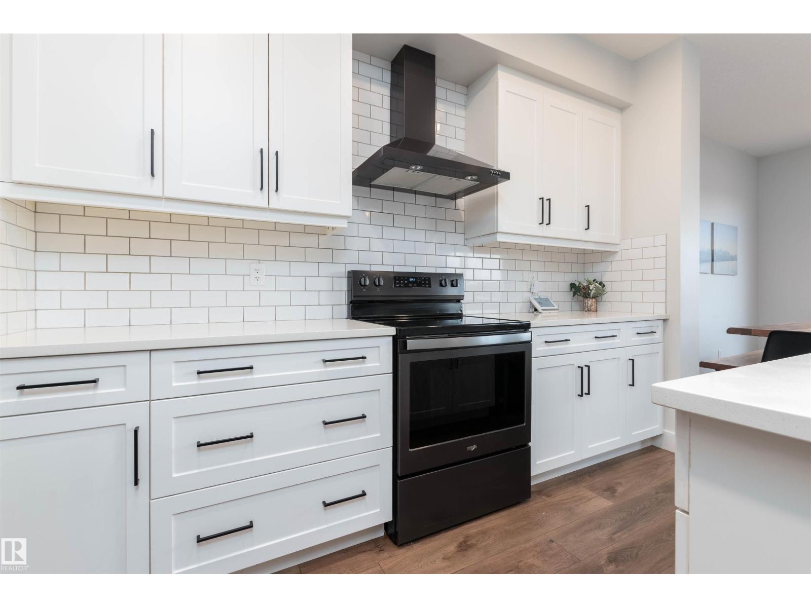 3805 Cherry Lo Sw, Edmonton, Alberta  T6X 2K7 - Photo 2 - E4460868