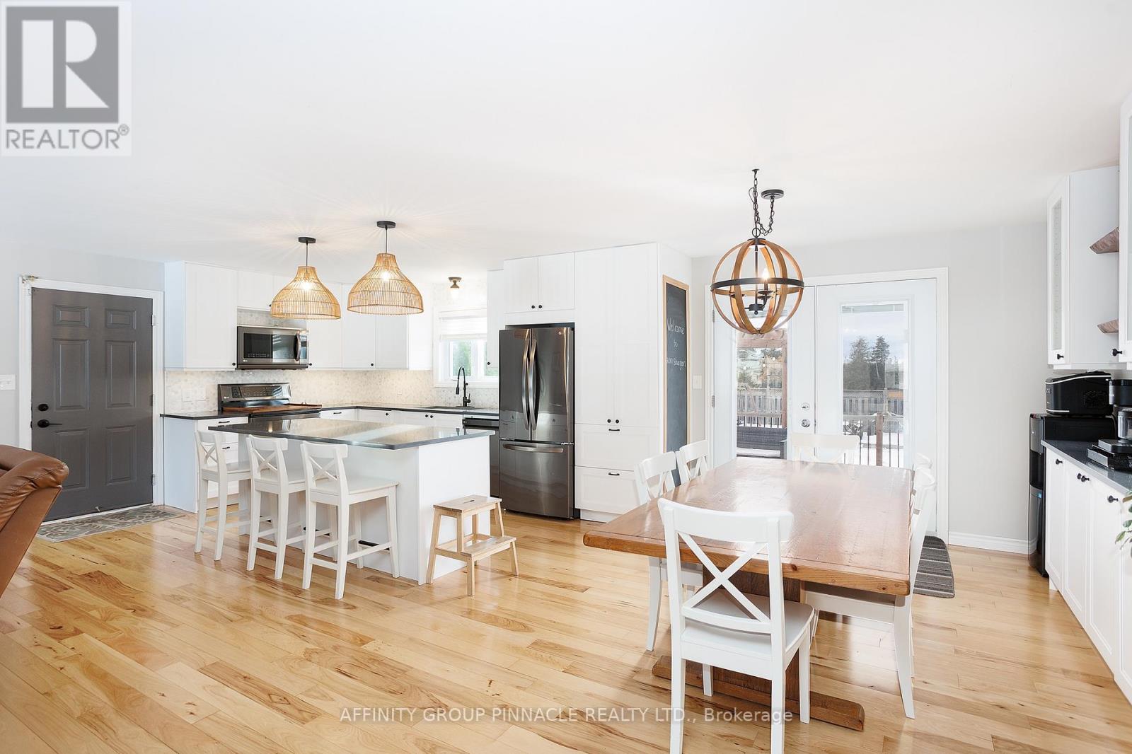 2017 Sturgeon Road, Kawartha Lakes, Ontario  K0M 1L0 - Photo 8 - X12546250